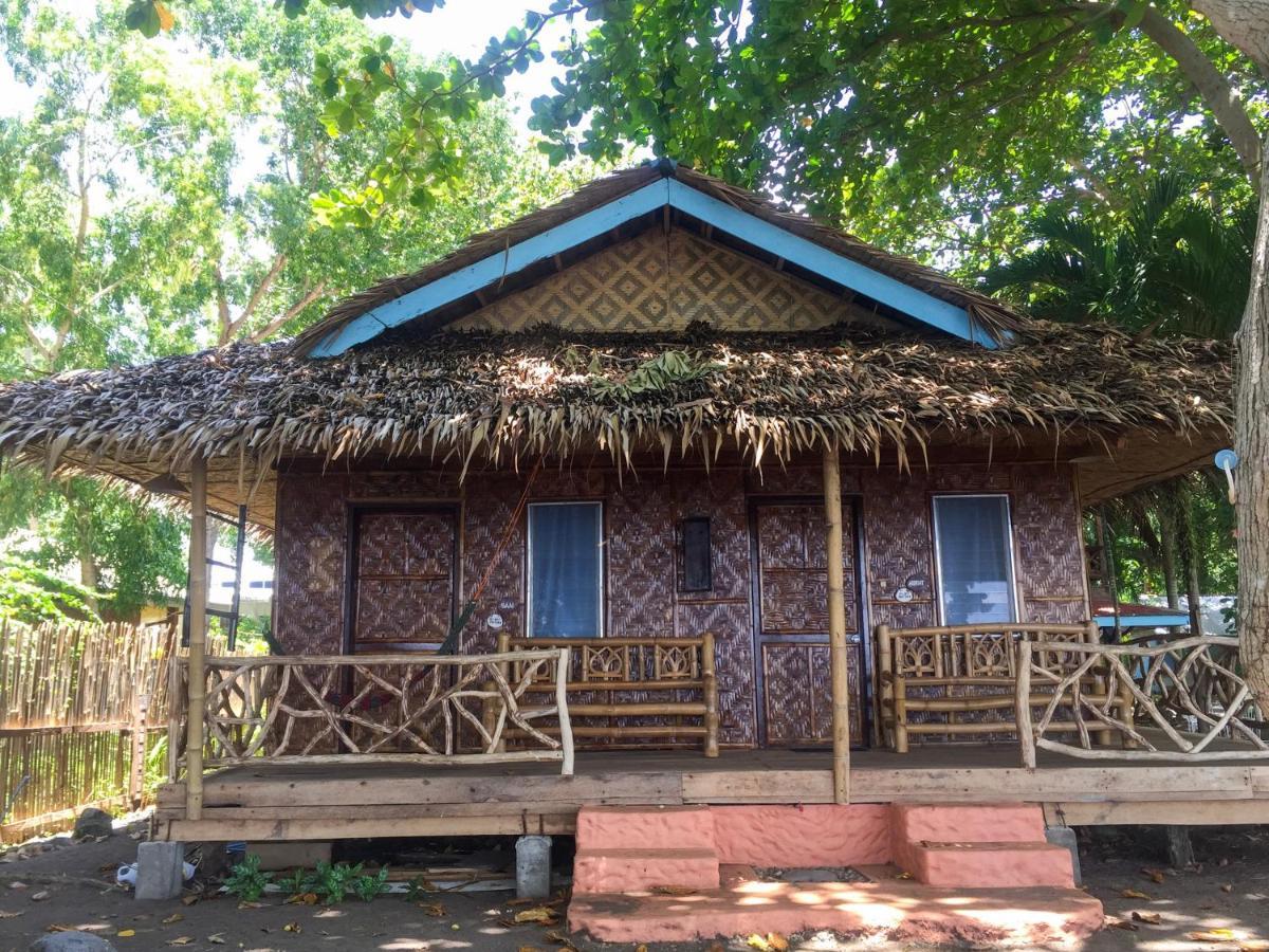 Beach House Resort And Dive Center Mambajao Extérieur photo
